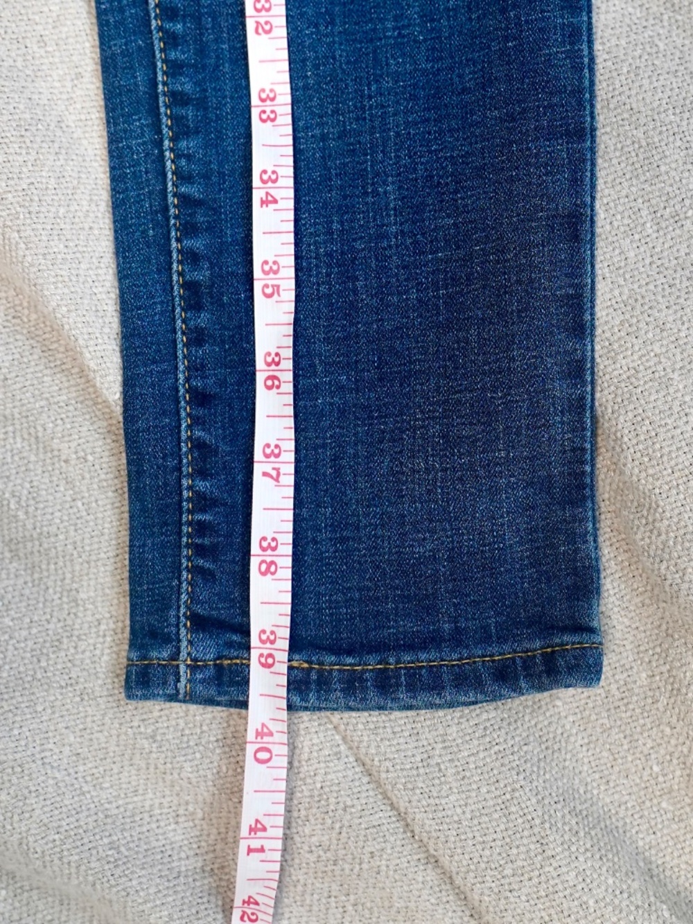 Levi's Women's 721 High Rise Skinny - Picture 6 of 6